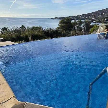 Maison 5 Chambres, 180 Degrés Vue Exceptionnelle Fréjus
